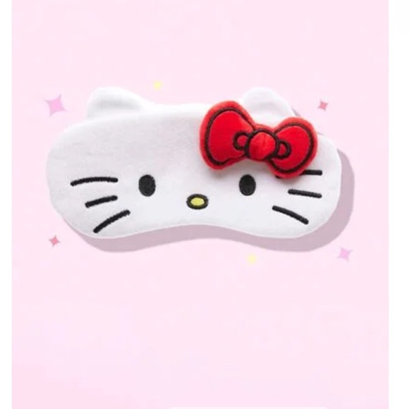 The Creme Shop x Hello Kitty 3D Plushie Sleep Mask Limited Edition (NWT) - Picture 2 of 3